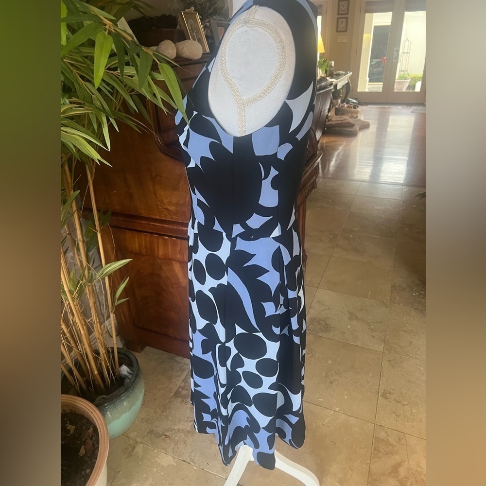 Ann Taylor sleeveless dress V-neck fully lined back zipper size 4T NWOT - Picture 9 of 16